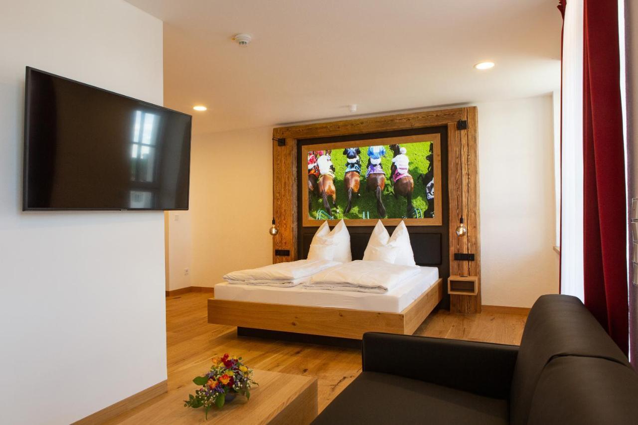Gasthof & Hotel Bichler Emmering  ภายนอก รูปภาพ